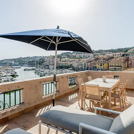Le Rooftop Par Dodo-a-cassis كاسيس