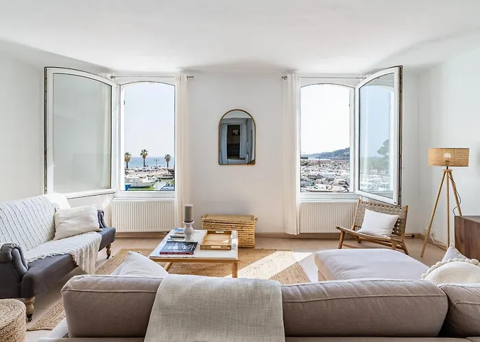 Le Rooftop Par Dodo-a-cassis Cassis