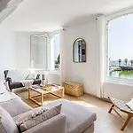 Le Rooftop Par Dodo-a-cassis Cassis