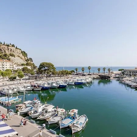 Le Rooftop Par Dodo-a-cassis *